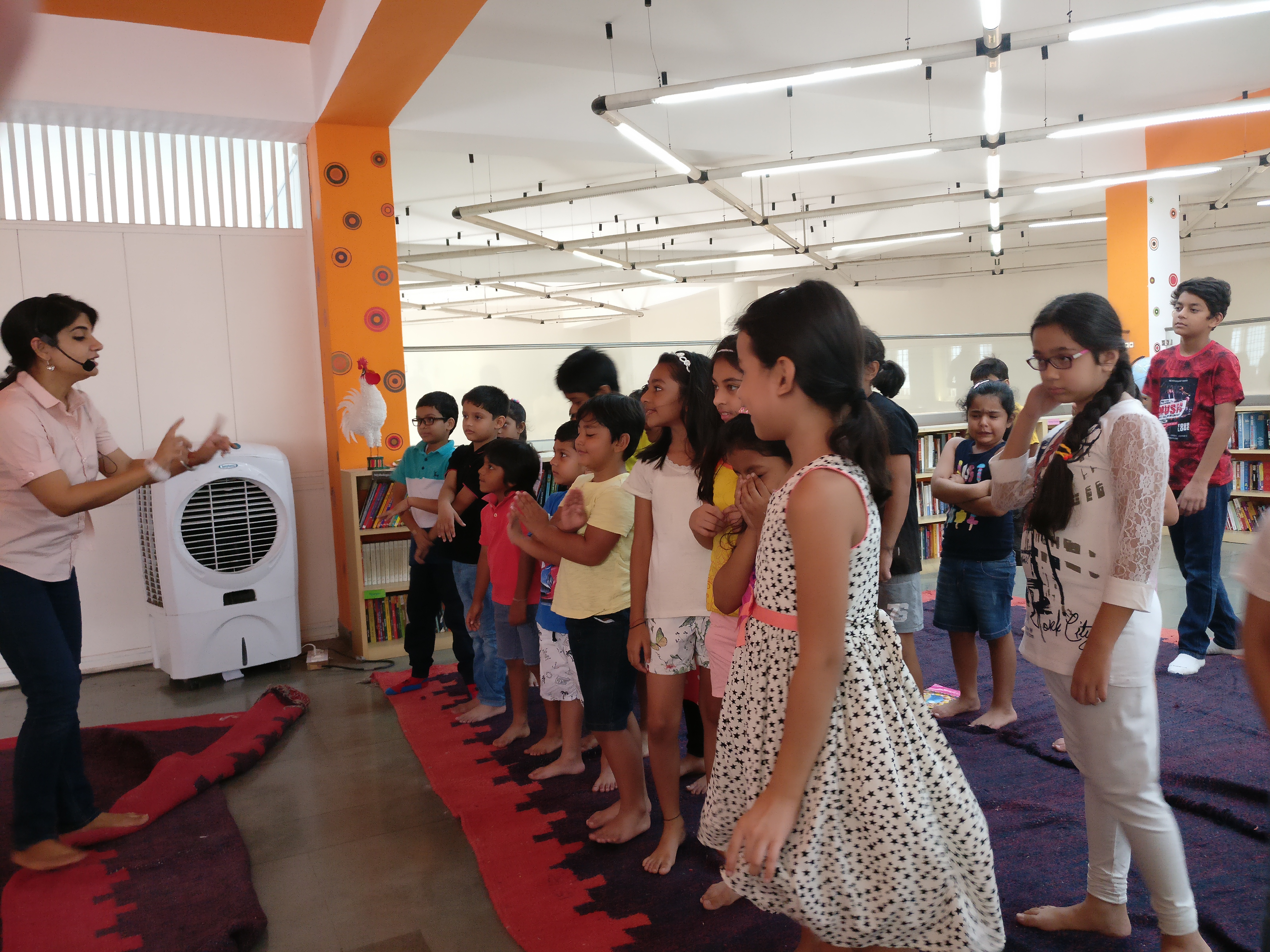 Story Tree session moment - Pallavi Singh storytelling